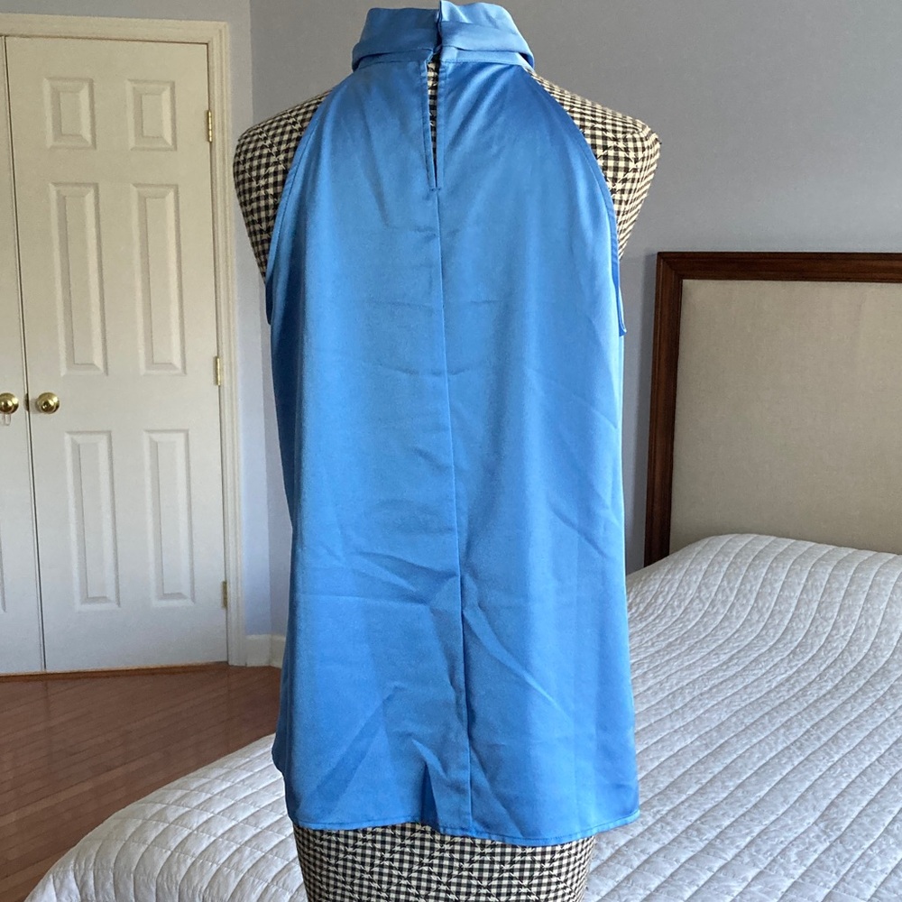 Ann Taylor Vibrant Blue Sleeveless Blouse - Picture 3 of 6